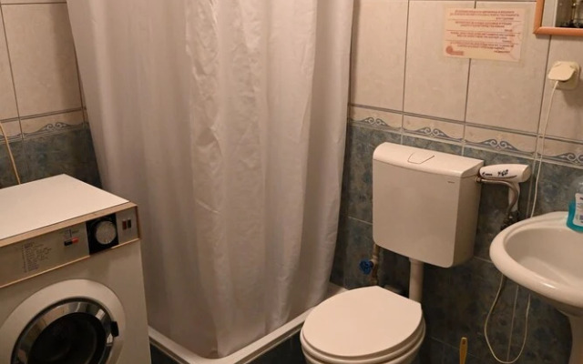 Luccia Apartments- Very Central Cozy Condo