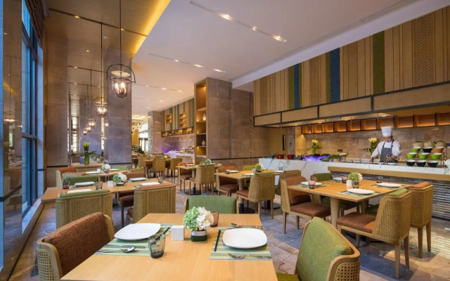 Hilton Garden Inn Nujiang