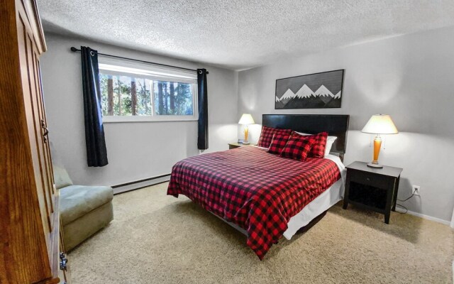 Beaver Ge 9-13 2 Bedroom Condo by Redawning