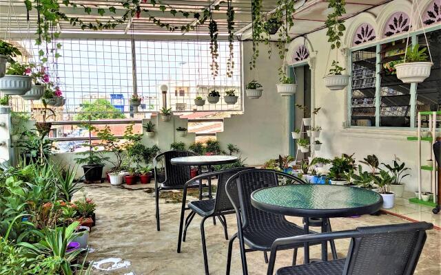 Rosari Homestay