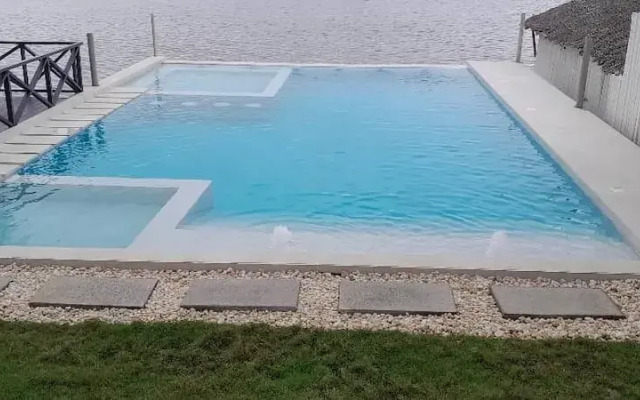 Assine Magnifique Villa Avec Piscine