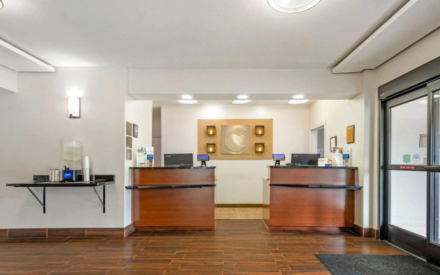 Comfort Inn & Suites Covington - Mandeville