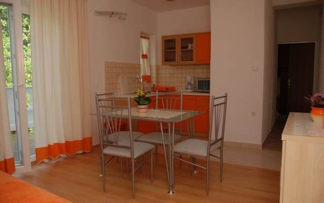 Apartments Arbia Rab
