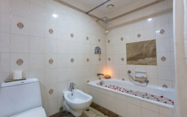 Hotel Le Himalaya by Best Resort Nepal