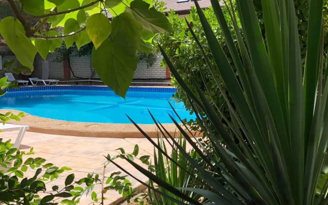 Masha House Guest Complex