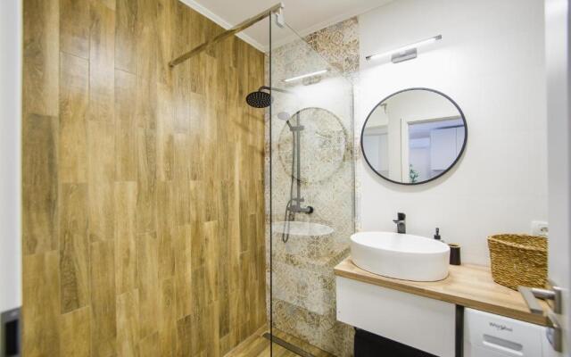 Olive Garden at West Residence