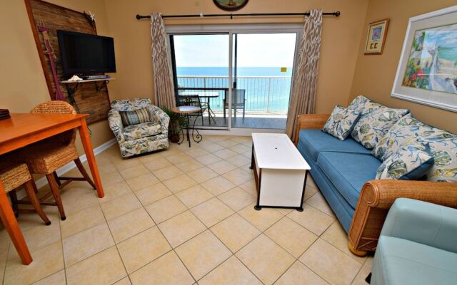 Tradewinds 1203 by RedAwning