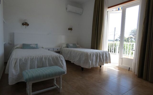 Hostal Port Fornells - Adults Only