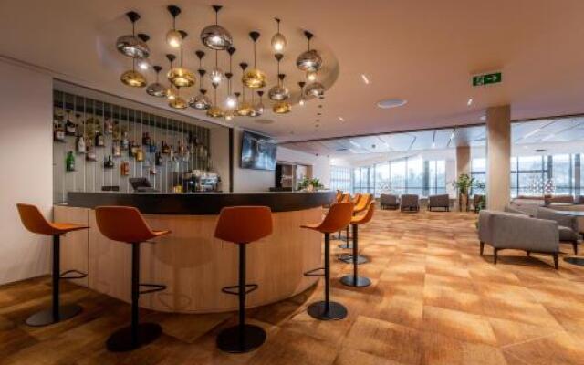 Globall Hotel