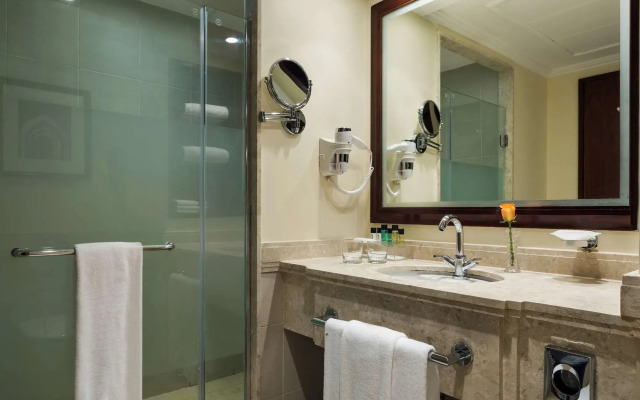 Mövenpick Hotel & Residence Hajar Tower Makkah