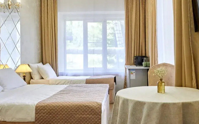 Версаль хотел