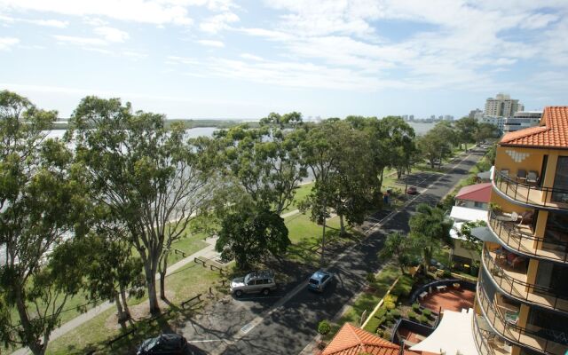 The Esplanade Picnic Point