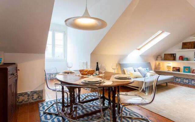 bairro alto-chiado 2 bdr beautifull view