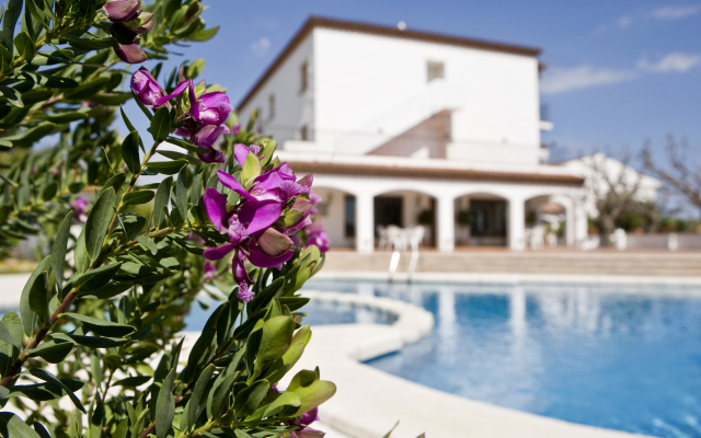 Hotel Restaurant Bon Retorn