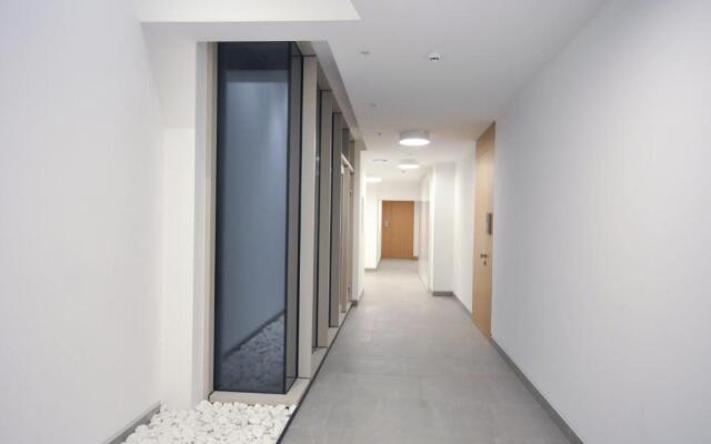 Leona Residences Apartment