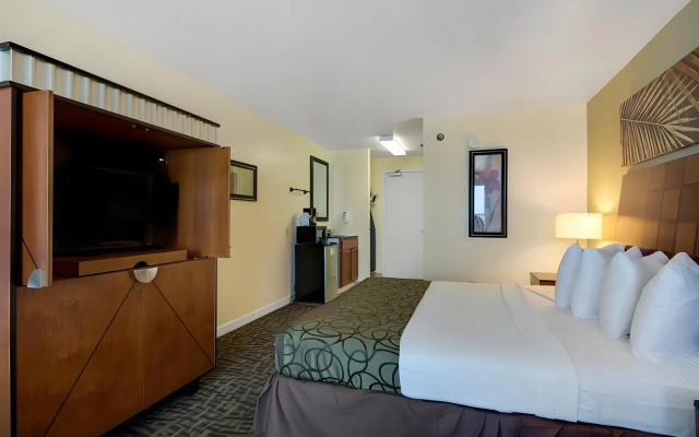 Beach Tower Beachfront Hotel, a By The Sea Resort