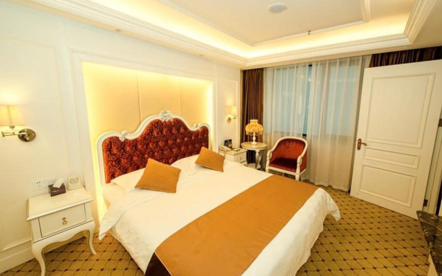 Beijing Huiqiao Hotel