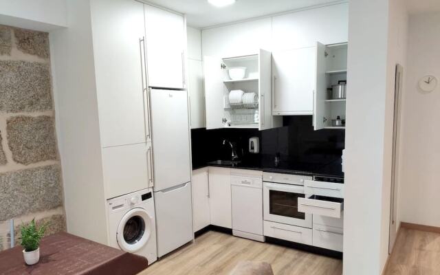 Apartment With 2 Bedrooms in Ourense, With Wifi