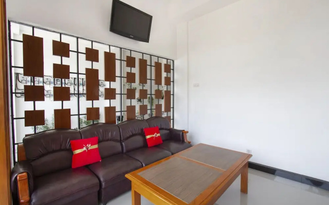 Forrest Inn by OYO Rooms