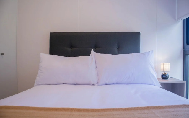 w Striking 2BR w Terrace in Miraflores