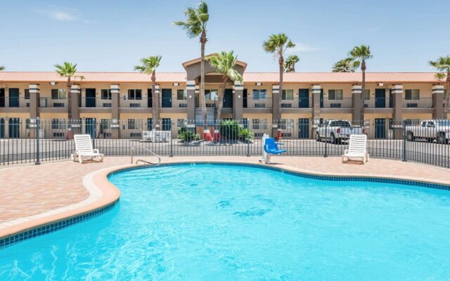 Texas Inn Donna
