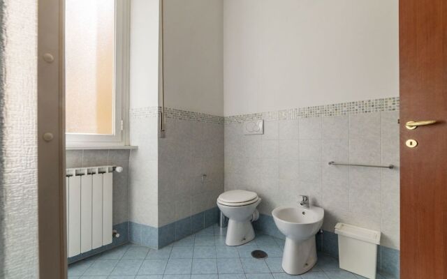 Piazza Re di Roma Apartment