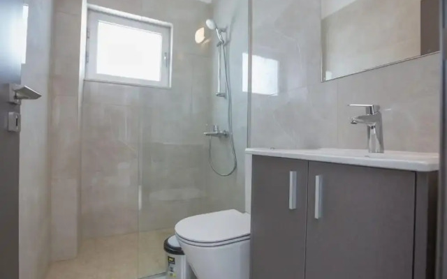 Villa Nikita AQ Ol21