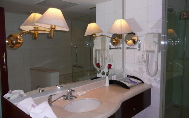 Tian Wai Tian Hotel - Baotou