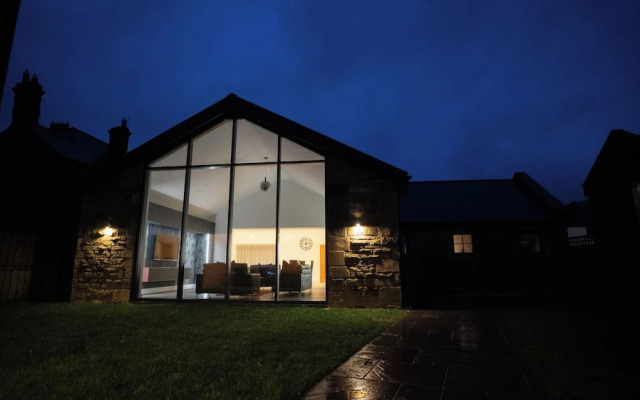 Northumberland Luxury Stays - The Shearling