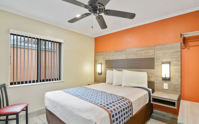 Anthony's on the Beach