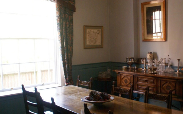 Trelough House B&B