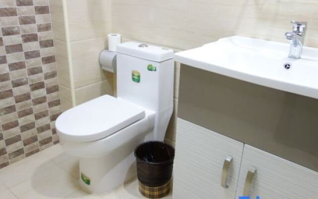 Zhixin Hotel (Shanghai Dahua 3rd Road Subway Station Branch)