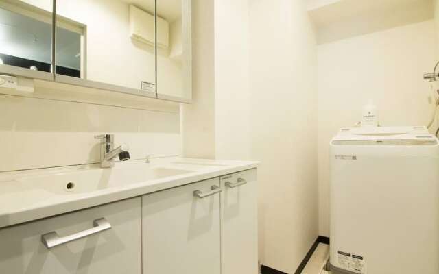 Marubeni Hongawa Building 402 602 801