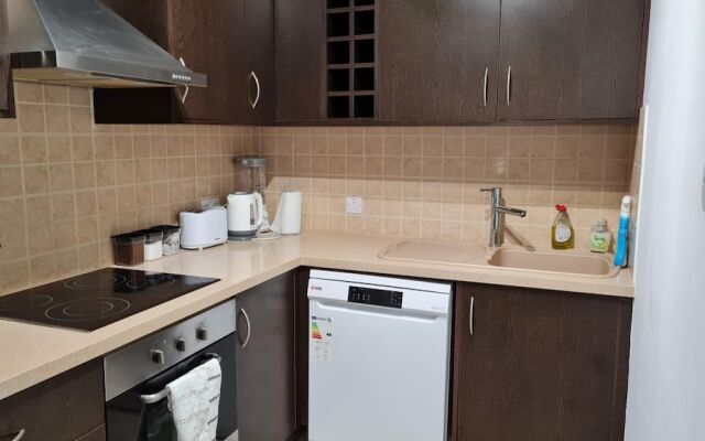Spacious 2-bed Apartment in Sotira With Pool