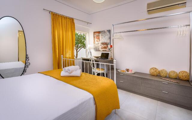 Home in Beating Heart of old Town, with parking!