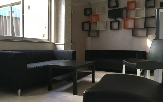 Lion University & Youth Hostel Milano
