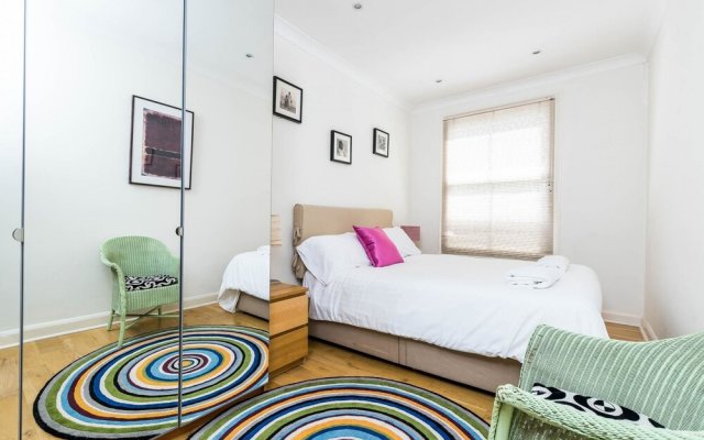 Super 2 Bed Flat in Centre Portobello Notting Hill