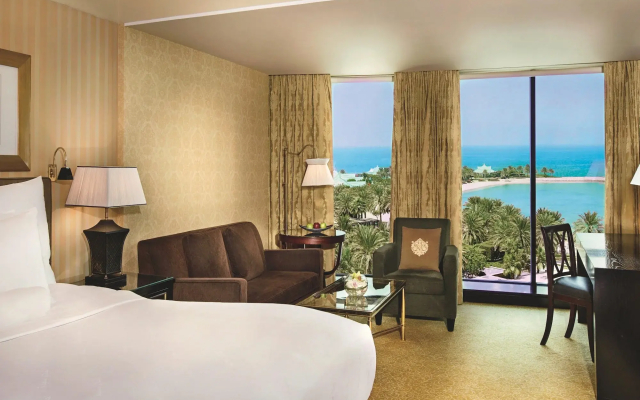 The Ritz-Carlton, Bahrain