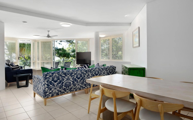 Kareka Apartment 2 – Guest Rooms – Noosa Heads