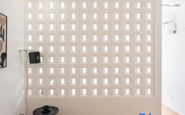 Shanghai Yidu High rise Homestay (Tianzifang Branch)