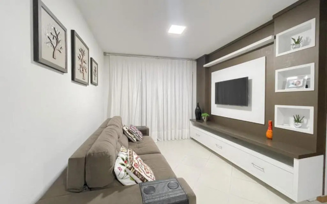 Apto 02 quartos Praia de Bombas