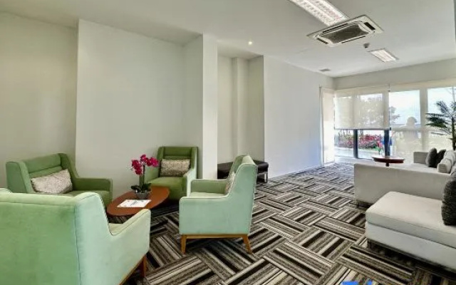 Superb Seaview 3 Balcony Country Garden Danga Bay near CIQ JB | 3B2B – Hotel Rooms – Johor Bahru