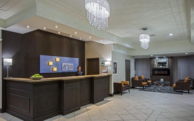 Holiday Inn Express Hotel & Suites Regina, an IHG Hotel