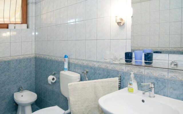 Apartments Yowan