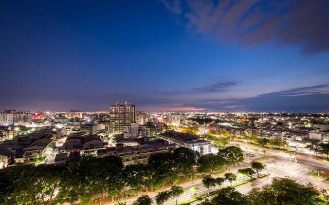 Royal Chiayi Hotel