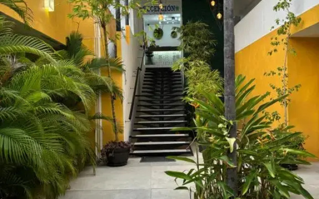 Ixaya Hotel