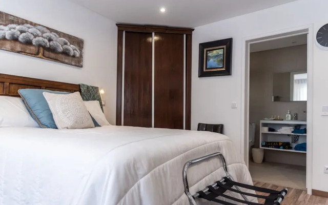 Garoupas Inn