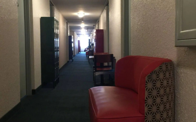 Hostel Network International