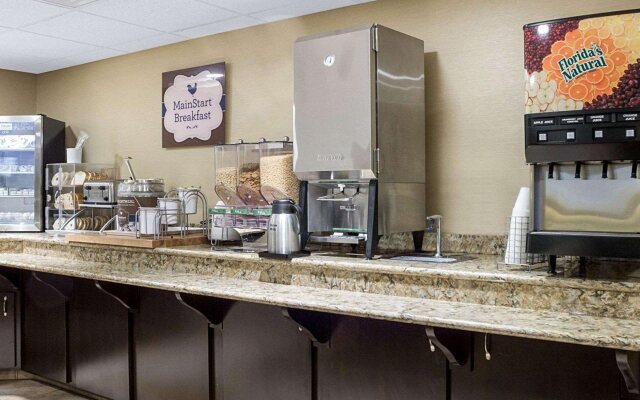 MainStay Suites Bismarck