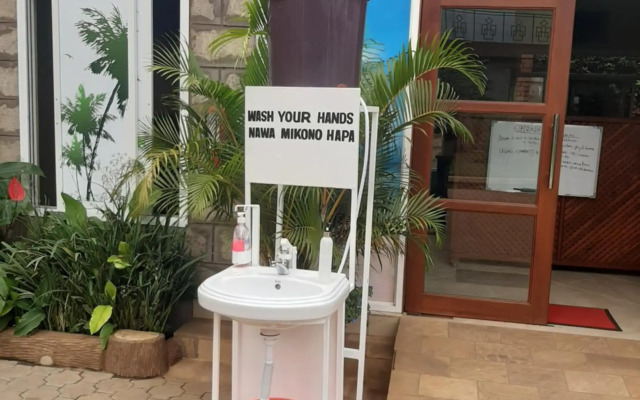 Mrimba Palm Hotel